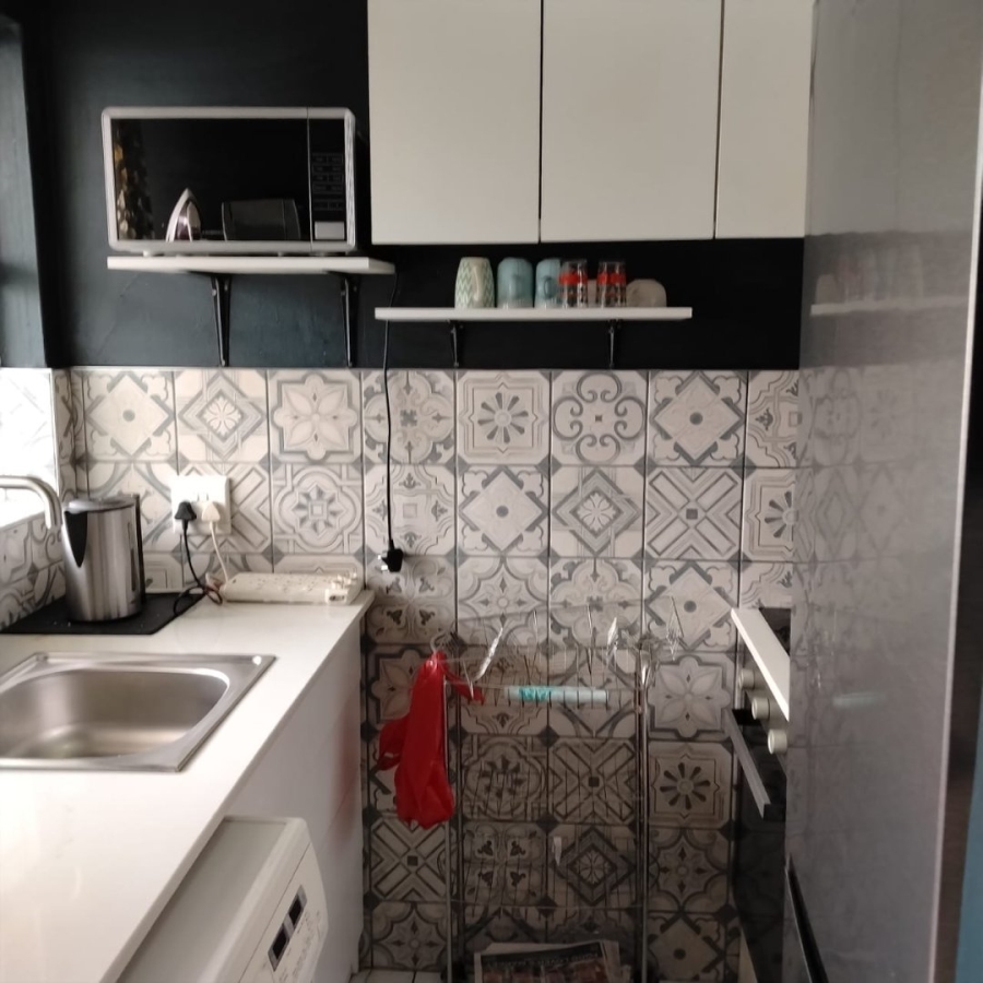 To Let 1 Bedroom Property for Rent in Rosebank Western Cape